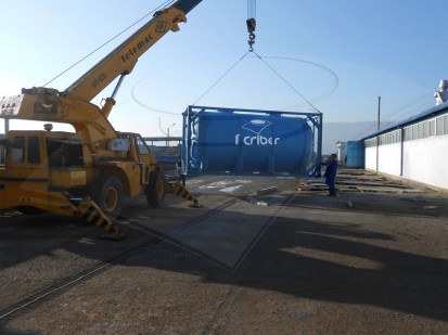 Rezervor suprateran - 25 mc - cadru tip container transport maritim Rezervoare din fibra de sticla