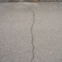 7. Crapaturi in asfalt in zona de rezemare stalp S2 Curtea de Arges