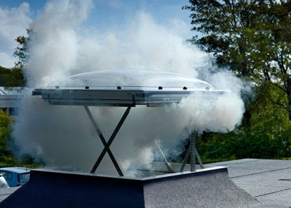 Ferestre de evacuare fum pentru acoperis terasa VELUX