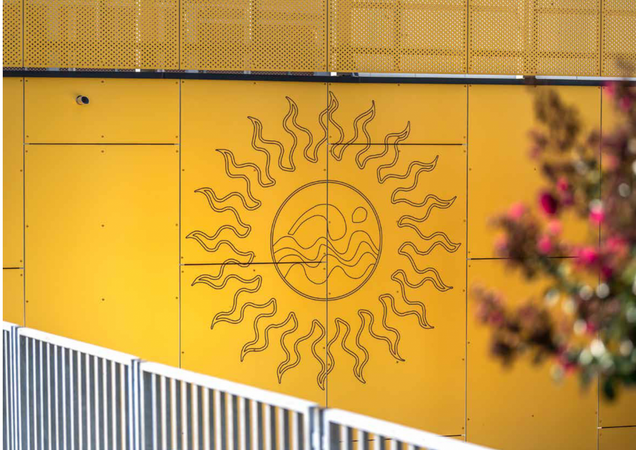 Pagina 21 - Placi din vata minerala bazaltica pentru fatade ventilate - METAL Rockpanel Catalog,...