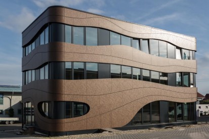 GAPP GMBH HOLZBAU OFFICE BUILDING, Germania METEON Placaje HPL pentru fatade si pereti interiori