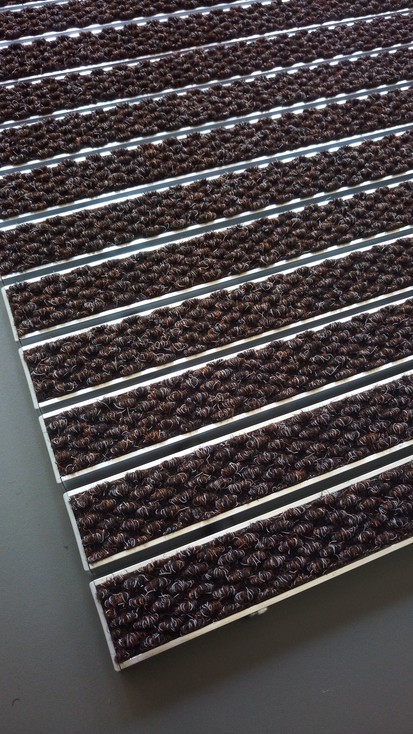 Stergatoare de picioare Stergatoare de picioare profesionale