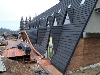 Acoperis Novatik NATURA WOOD WOOD Tigle metalice cu acoperire de roca vulcanica