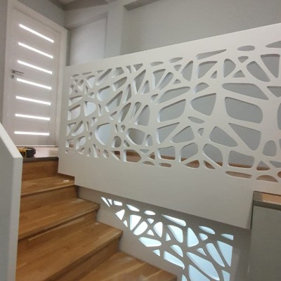 Paravane Decorative Balustrada Angular - Balustrade decorative din MDF vopsit pentru scari, trepte Paravane Decorative