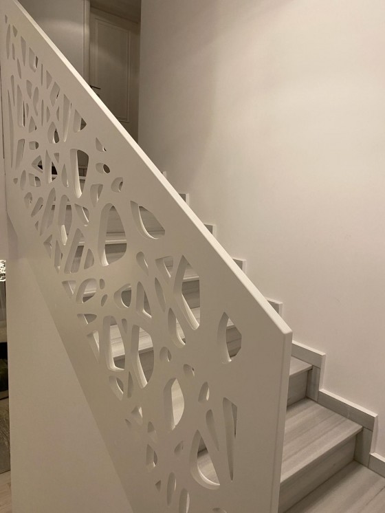 Paravane Decorative Balustrada Angular - Balustrade decorative din MDF vopsit pentru scari, trepte Paravane Decorative