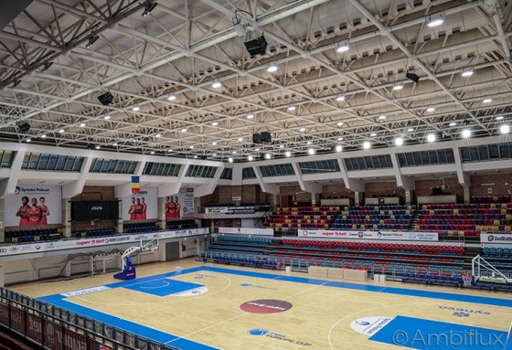 AMBIFLUX Iluminat Arena Sportiva Antonio Alexe - Corpuri de iluminat industrial pentru depozite, fabrici, alei AMBIFLUX