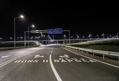 Utilizarea corpurilor de iluminat Ambiflux Traffic pentru Autostrada A3 Ambiflux Traffic Corp de iluminat perimetral si