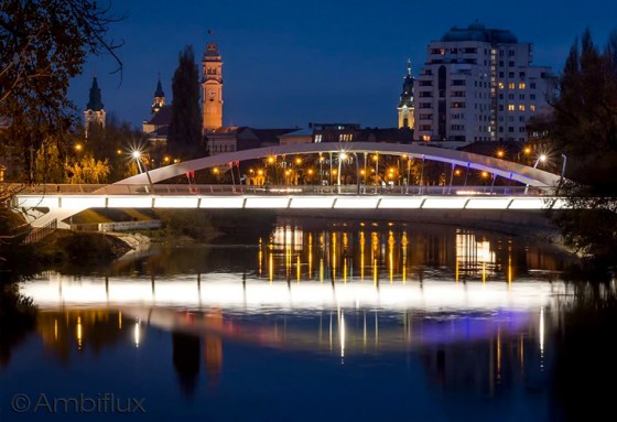 AMBIFLUX Exemplificarea utilizarii corpului de iluminat Ambiflux Arena 12 - iluminat arhitectural Podul Centenarului - Corpuri