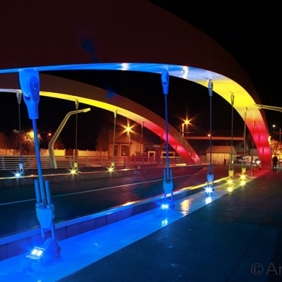 AMBIFLUX Exemplificare autilizarii corpului de iluminat Ambiflux Arena 12 pentru iluminat arhitectural RGB - Podul Centenarului