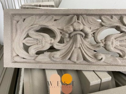 Profil decorativ cu model floral - vazut de aproape Profile decorative din polistiren pentru fatade 