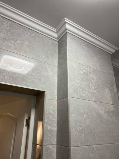 Detalii - cornisa pentru interior Profile decorative din polistiren pentru fatade 