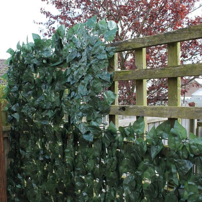 Vesnic Verde Detalii - gard cu plante artificiale - Pereti verzi cu plante artificiale pentru interior