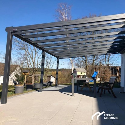 Proiect realizat de TERASE DIN ALUMINIU&GLASS SYSTEM TERASE DIN ALUMINIU&GLASS SYSTEM Terase cu structura din aluminiu