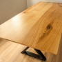 Masa din lemn masiv - detalii