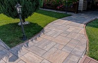 Pavaje, borduri pentru amenajarea aleilor, curtilor, gradinilor Petra Pavaje