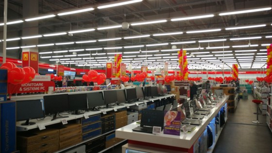 ECLER Interior supermarket - monitoare - Sisteme sonorizare si digital signage pentru spatii comerciale si farmacii