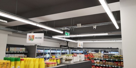  ECLER Imagine interior supermarket - Sisteme sonorizare si digital signage pentru spatii comerciale si farmacii  ECLER