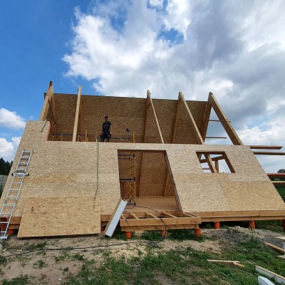 AMBIOSIS Constructie casa pe structura de lemn tip A-Frame - Case pe structura de lemn tip