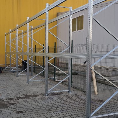 iMetal Rafturi metalice - Rafturi metalice noi si second hand pentru depozite, hale, fabrici iMetal