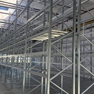 iMetal Rafturi metalice - Rafturi metalice noi si second hand pentru depozite, hale, fabrici iMetal