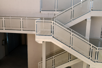 Sisteme de scari industriale si civile pentru depozite comerciale si spatii industriale iMetal