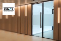 LUNAX PORTA - Uși din sticlă, rezistente la foc, fără tâmplărie, pentru aplicații interioare
