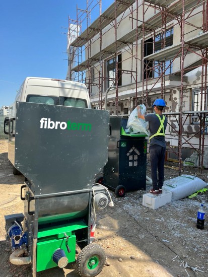Termoizolație cu fibre de celuloză  Termoizolație cu fibre de celuloză