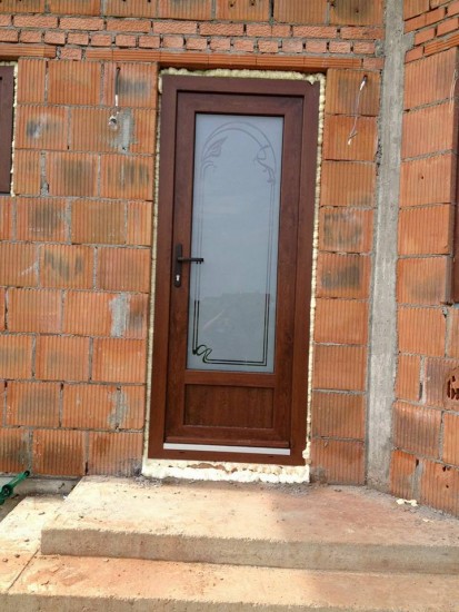 Usi-Exterior-16 Usi de exterior din PVC pentru case, vile, pensiuni