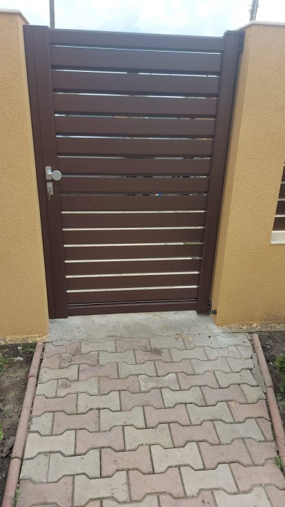 Gard din aluminiu Porti si garduri din aluminiu pentru imprejmuri exterioare