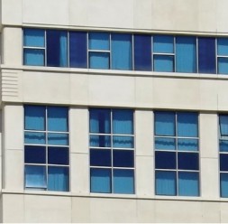 Sticla colorata, reflectiva pentru control solar BATI-AL 