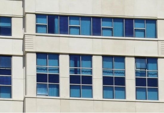 Sticla colorata, reflectiva pentru control solar BATI-AL 