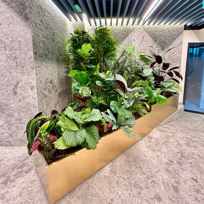 Amenajari spatii de birouri cu plante artificiale Amenajari spatii de birouri cu plante artificiale