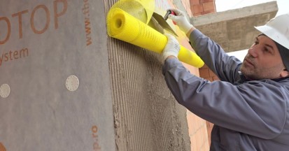 Etape de termoizolare cu placi pir THERMOTOP (2) Termoizolatii din spuma poliuretanica (PIR) pentru constructii