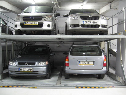 Sistem de parcare economic - 2 masini parcate deasupra altor 2 PARKLIFT 340 Sisteme de parcare