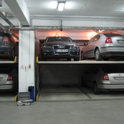 WÖHR Utilizarea sistemului de parcare cu 2 platforme  - Sisteme de parcare auto WÖHR