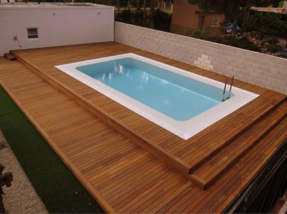 Deck-piscina-lemn-garapa PARDOSELI EXTERIOARE DIN GARAPA