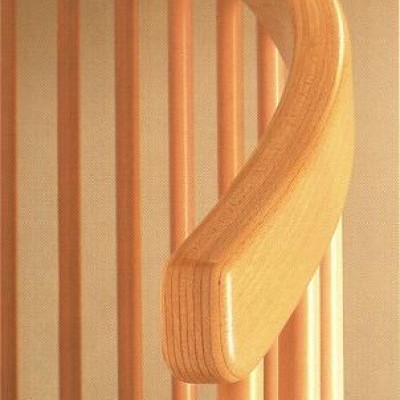 ESTFELLER Scara in spirala cu trepte din lemn masiv - detaliu balustrada - Scari din lemn