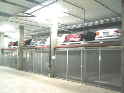 Sistem de parcare semi-automat, cu platformele superioare ocupate TRENDVARIO 4300 Sisteme de parcare semi-automate
