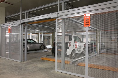 Utilizarea sistemului de parcare semi-automat TRENDVARIO 4200 Sisteme de parcare semi-automate