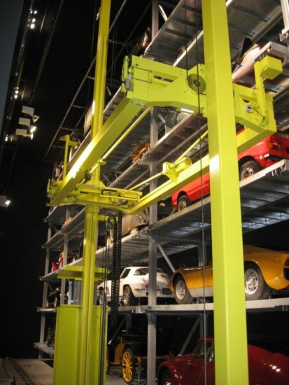 Sistem de parcare automat tip raft - detaliu lift MASTERVARIO R3 Sisteme de parcare complet automate