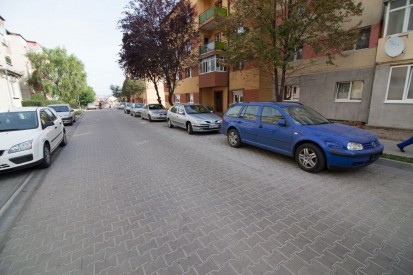 Detaliu strada pavata cu pavaj dublu T t10 DUBLU T Pavaj industrial