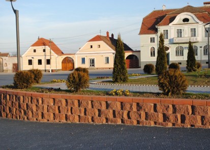 Blocheti si boltari din beton pentru ziduri de sprijin ELIS PAVAJE