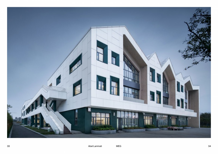 Pagina 18-PLACI HPL FATADA MEG Abet Laminati ABET LAMINATI Catalog, brosura Engleza, Italiana device has been ...