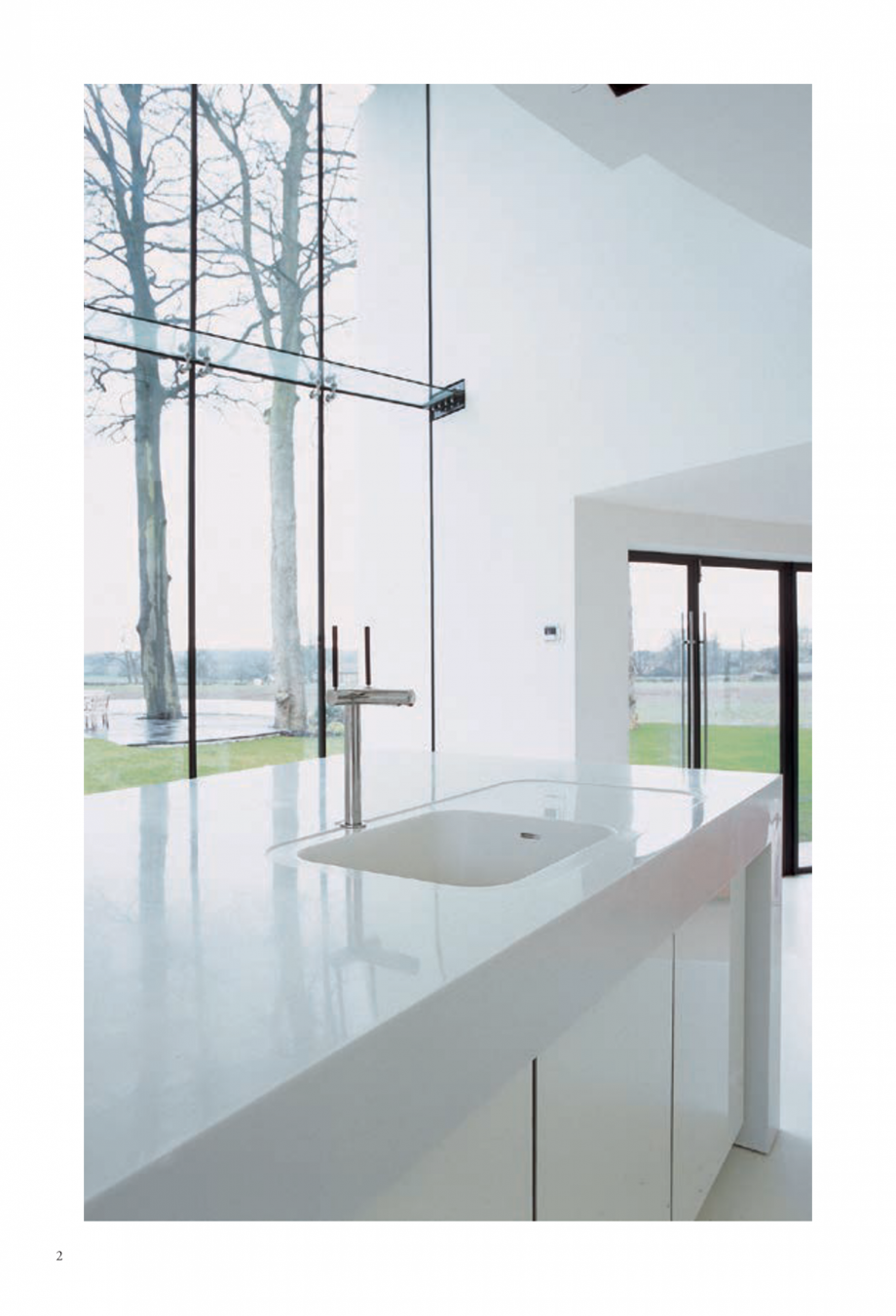 Pagina 3-Interioare realizate cu placi minerale CORIAN® Solid Surface  CORIAN® Solid Surface Catalog,...