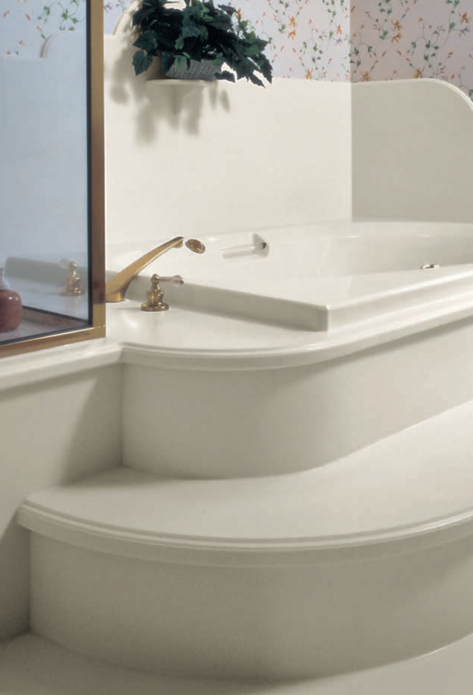 Pagina 37-Interioare realizate cu placi minerale CORIAN® Solid Surface  CORIAN® Solid Surface Catalog,...