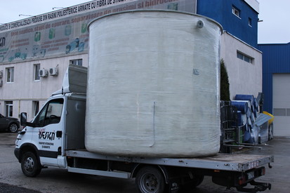 Transport rezervoare cu utilaje proprii Rezervoare supraterane izolate cu spuma poliuretanica