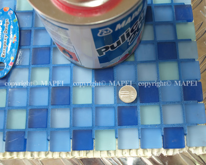 Mozaic curat decapant Pulicol 2000 PULICOL 2000 Decapant pentru rasini sintetice, adezivi, chituri