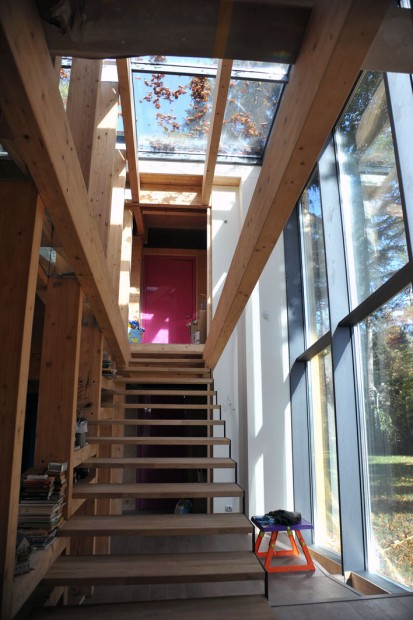 Casa pe structura de lemn - zona scarii Case pe structura de lemn