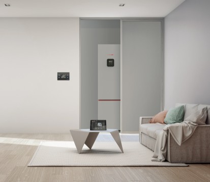 Interior camera cu poma de caldura Kronoterm Hydro C2 Pompa de caldura aer-apa, rezidentiala, Premium