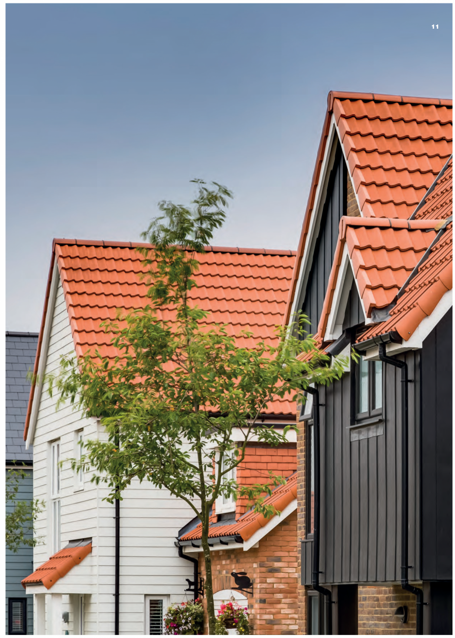 Pagina 11-Fațade ventilate tip siding-lambriu din fibrociment - James Hardie Plank James Hardie Catalog,...